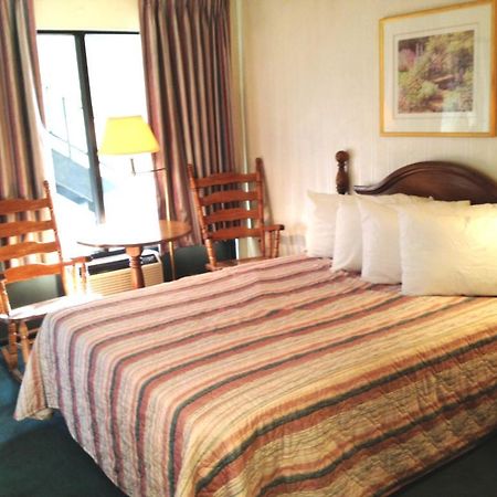 Almost Home Lodge Branson Luaran gambar